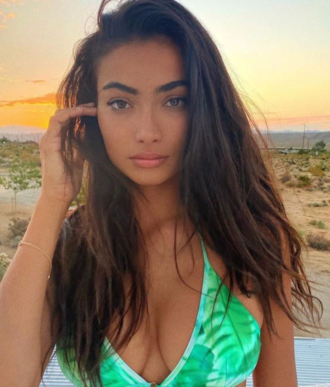 Kelly Gale Biography