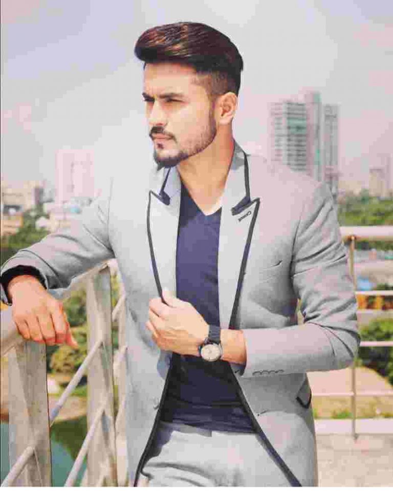 Manish Pandey Biography, Wiki, Age, Height, Family, Career Stark Times