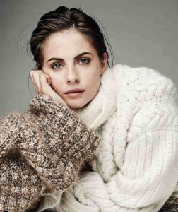 Willa Holland Biography, Wiki, Age, Height, Family, Career | Stark Times