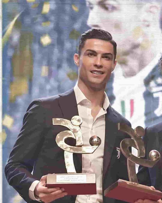 Cristiano Ronaldo Biography, Wiki, Age, Height, Family | Stark Times