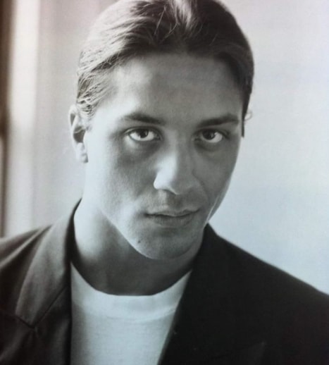 Enrique Arce's young age photo