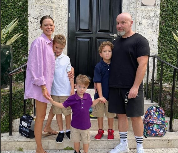 Valeria Lipovetsky with her husband and children