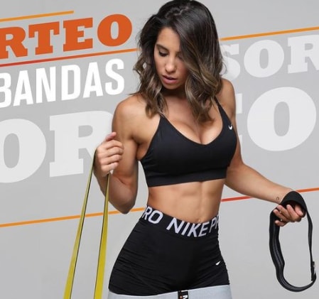 Cinthia Fernandez promoting for fitness brands.