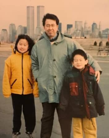 Bowen Yang with his sister and father 