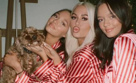Lottie Tomlinson  with her twins' sisters