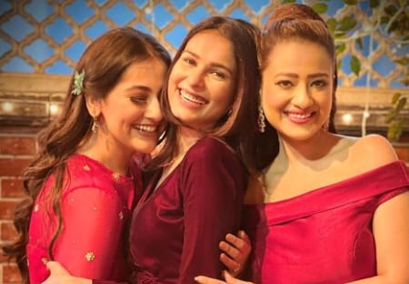 Anagha Bhosale with Madalsa M Chakraborty and Aneri Vajani the fellow casts of ''Anupamma''
