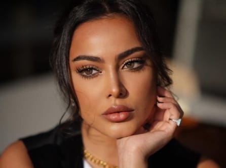 Fatima Almomen Biography, Age, Height, Family, Net Worth, Boyfriend, Husband, Architecture, Nationality, Instagram