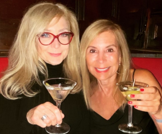 Nina Hartley Age, Height, Family, Net Worth, Husband, Children, Parents, Siblings, Books, Awards, Instagram