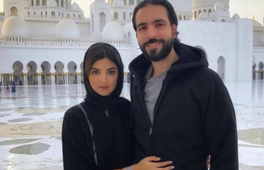 Ola Farahat with her husband visiting a mosque situated in the United Arab Emirates