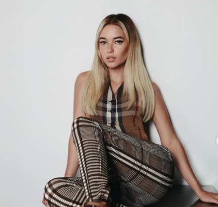 Sarah Snyder Biography, Age, Height, Family, Net Worth, Parents, Boyfriend, Siblings, Model, Interview, Jaden Smith, Instagram, Wiki