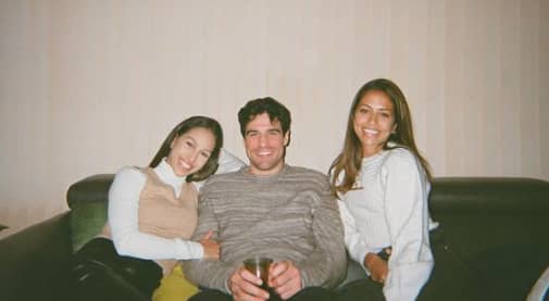 Serena Pitt  with her father and sister