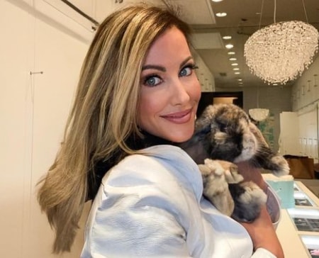 Stephanie Hollman Biography, Age, Height, Family, Net Worth, Husband, Children, The Real Housewives of Dallas, Siblings, Wiki