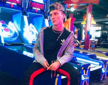 Tony Lopez Age, Birthday, Brother, Tiktok, Height, Net Worth, Instagram, Girlfriend, Wife, Weight, Merch, Parents, Siblings, YouTube