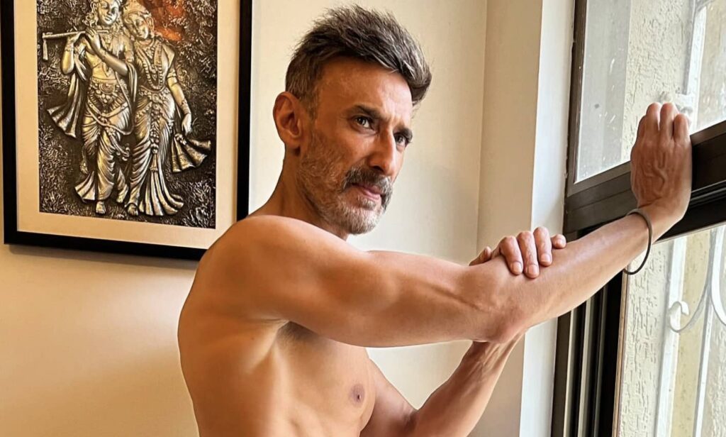 Rahul Dev height and weight