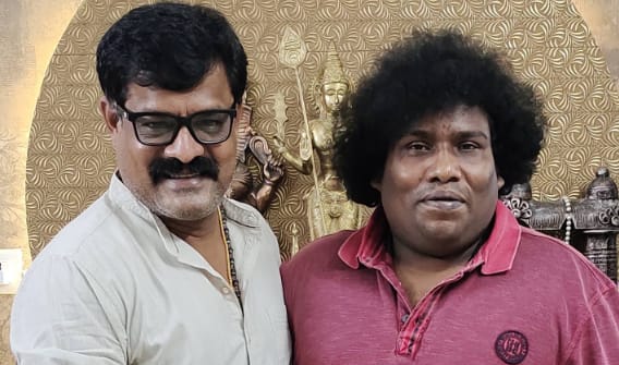 Bose Venkat with an actor and comedian