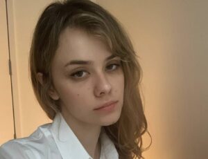 Dasha Nekrasova Biography,Height,Family,Net Worth,Wiki| Stark Times