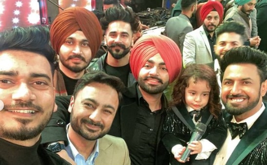 Gurneet Dosanjh with other Punjabi singers