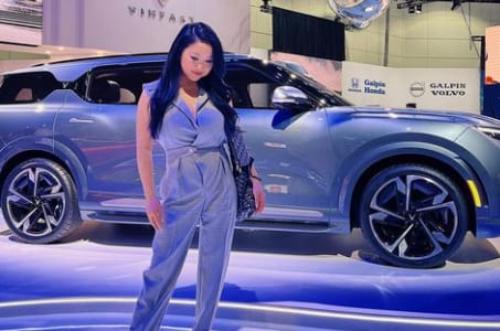 Lana Condor showcases her luxurious car
