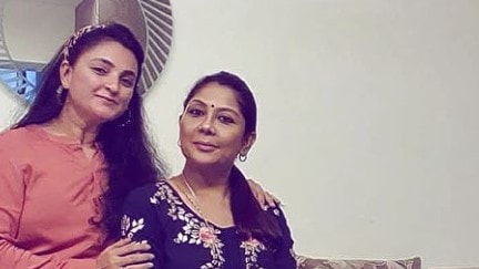 Manini Mishra with her friend