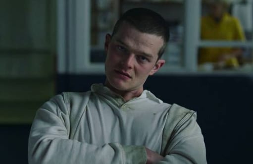  Robert Aramayo in the get up of Rob