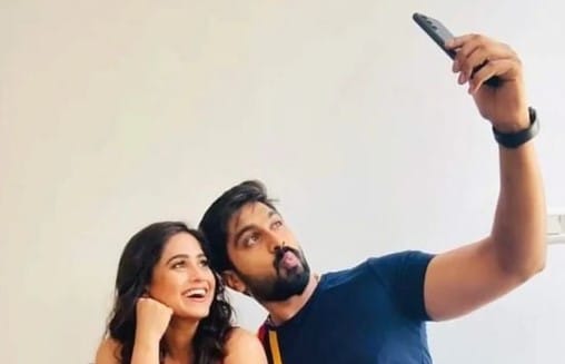 Naina Ganguly takes selfies with actor Raj Vardhan