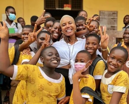 Nancy Isime with such bald childrens