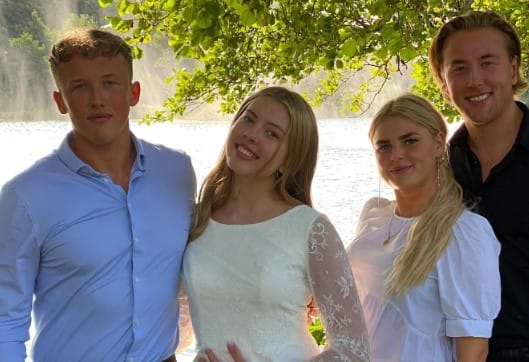 Nikolaj Hvidman with his girlfriend, sister, and brotehr-in-law
