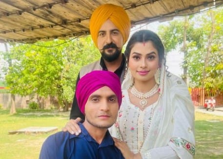 Ruba khan with two other Haryanvi actors