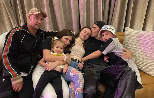 Jeremy Bieber family, parents, siblings