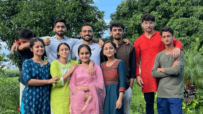 Rohit Chauhan with his family members