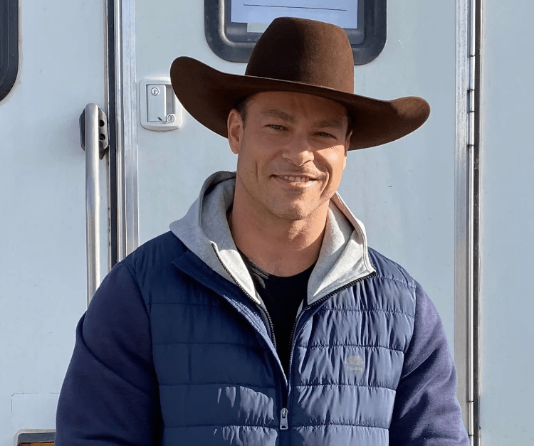 Shawn Roberts age height net worth