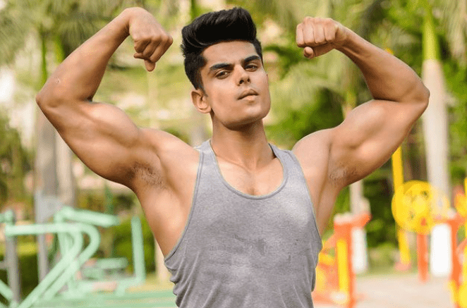 Tejas Yadav showcases his muscles