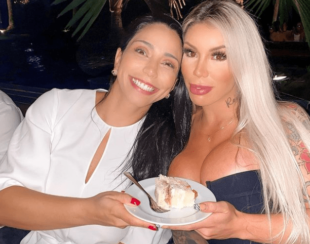 Leticia Alonso spending time with one of her close people