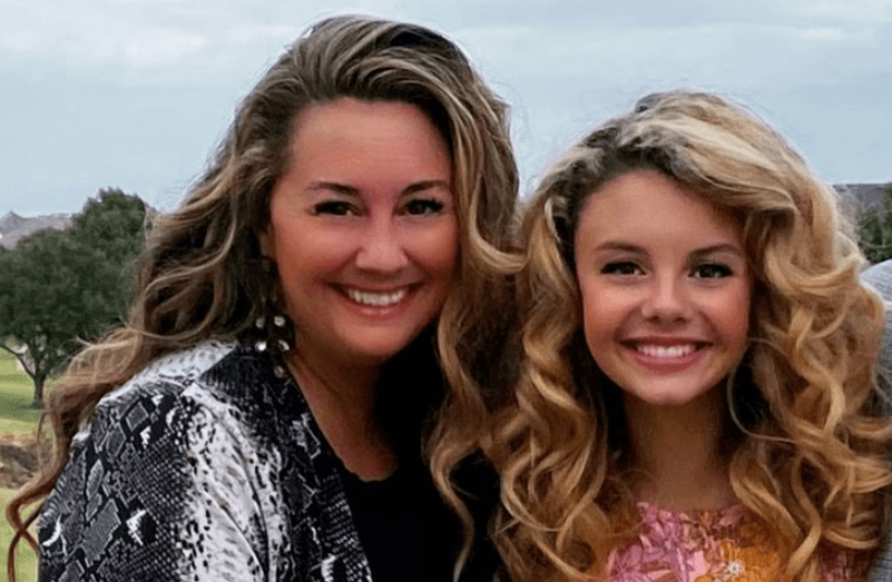 Mallory James Mahoney with her mom
