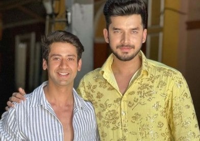 Paras Arora Age, Height, Net Worth,  Family, Girlfriend, Movies, Tv Shows, Twitter, Instagram, Youtube, Biography, Wiki
