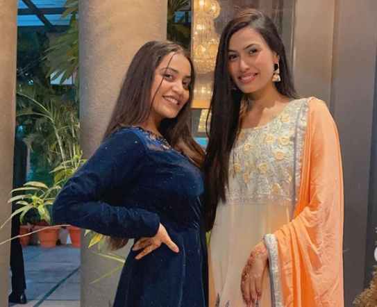 Aarya Jadhao with her best friend