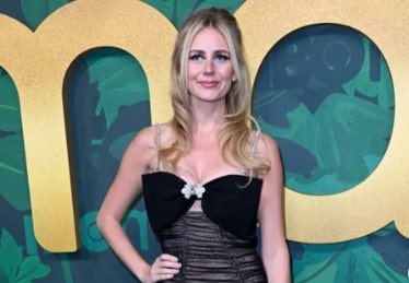 Justine Lupe age, height, weight, zodiac, birthday, nationality, ethnicity