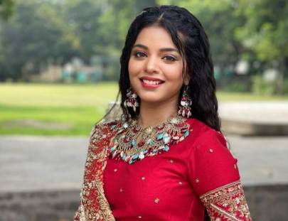 Sneha Chauhan Age, Height, Net Worth, Family, Boyfriend, Movies, Tv Shows, Biography, Wiki
