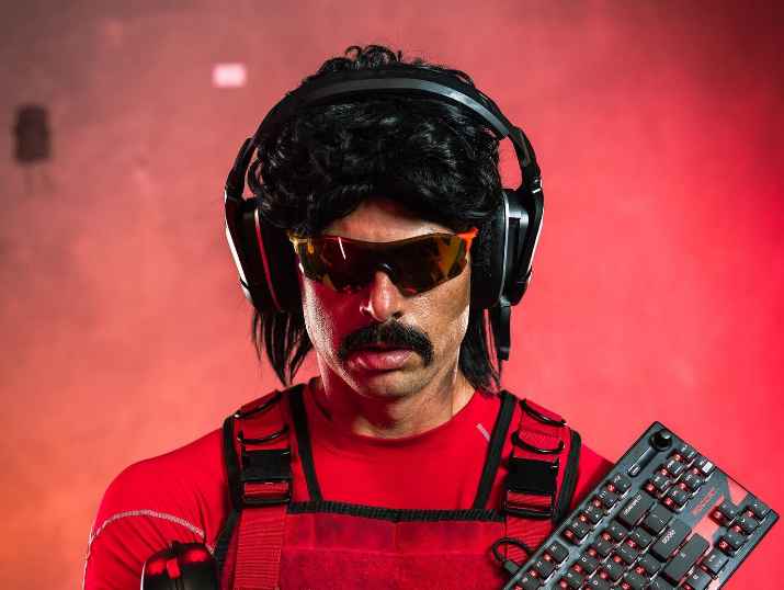 How Tall is Dr Disrespect?