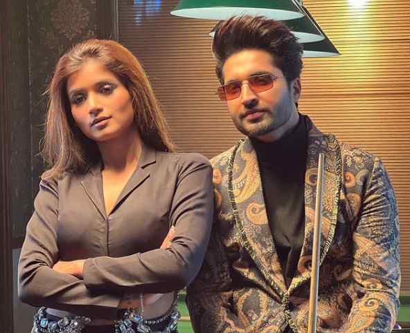Jassi Gill with a co-actress