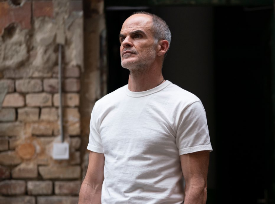 Michael Kelly Height and Weight