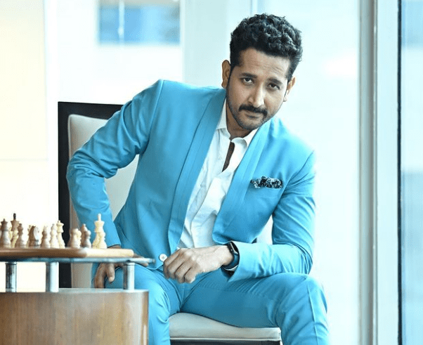 Parambrata Chatterjee Age, Height, Net Worth, Wife, Movies