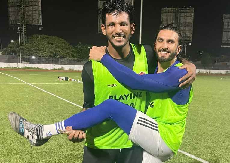 Archis Patil with Bollywood actor Ranveer Singh