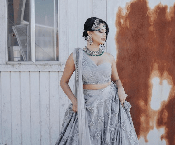 Manpreet Toor Age, Height, Net Worth, Husband, Songs, Family