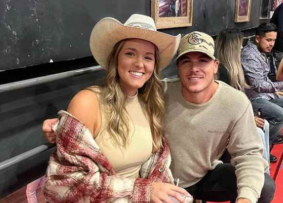 Micah Morris spending quality time with his wife Katie Morris