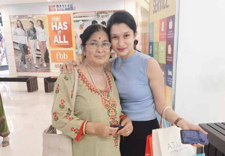 Meenakshi Joshi with her mom