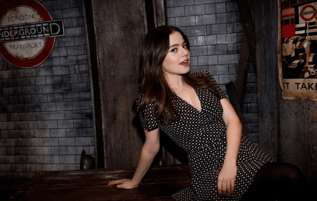 Molly Gordon Age, Height, Net Worth, Movies, Family, Tv-Series