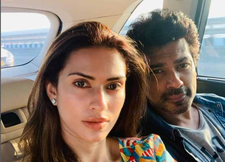 Nikhil Dwivedi Movies, Wife, Age, Net Worth, Biography, Family, Height, Wiki, TV Series, Web Series