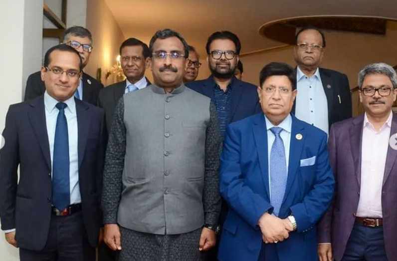 Ram Madhav with Bangladesh officials