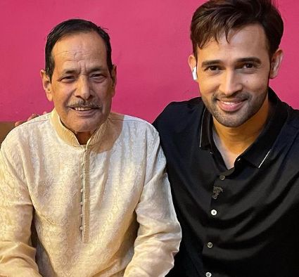 Karan Sharma with his father